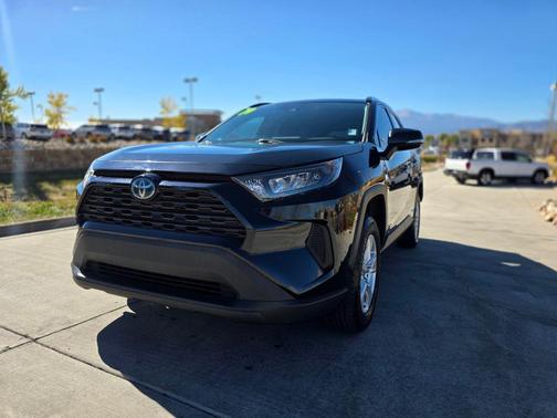 2019 Toyota RAV4 Hybrid LE