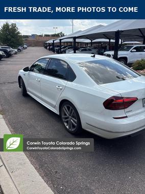 2018 Volkswagen Passat 2.0T R-Line