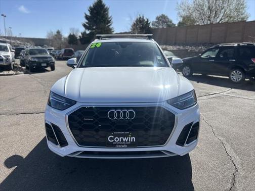 2024 Audi Q5 45 S line Premium Plus