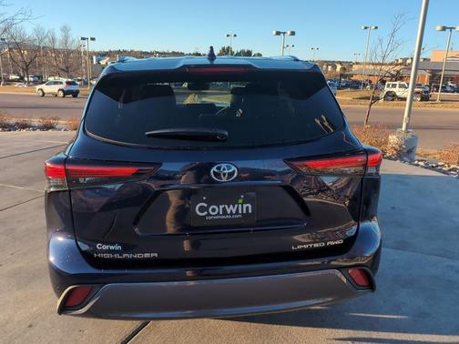 2026 Toyota Highlander Limited