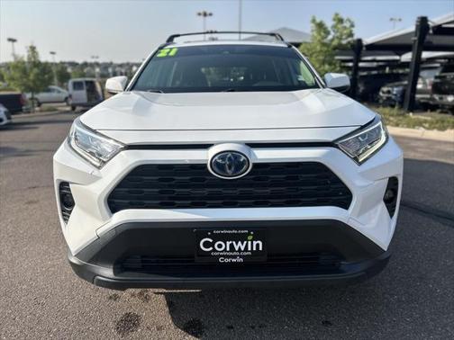 2021 Toyota RAV4 Hybrid XLE