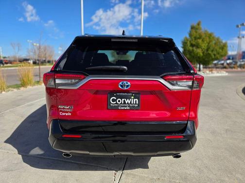 2024 Toyota RAV4 Prime XSE