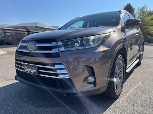 2018 Toyota Highlander Limited Platinum