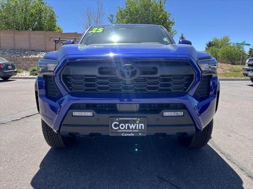2025 Toyota Tacoma TRD Off Road