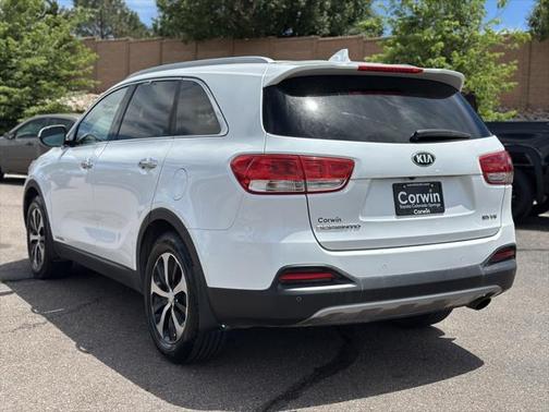2017 Kia Sorento EX