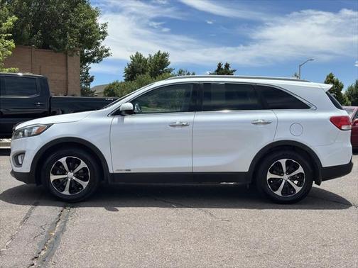 2017 Kia Sorento EX