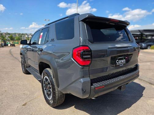 2025 Toyota 4Runner TRD Off Road