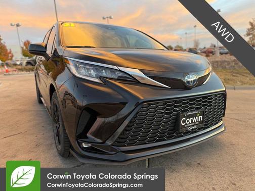 2021 Toyota Sienna XSE 7 Passenger
