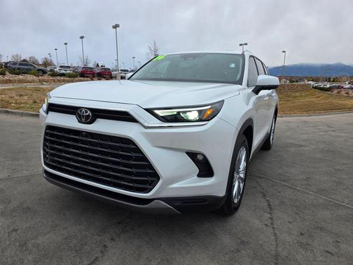 2026 Toyota Grand Highlander Platinum