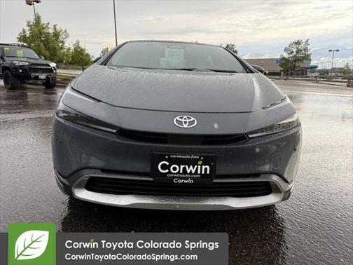 2025 Toyota Prius L