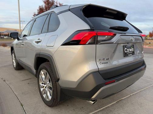 2025 Toyota RAV4 Limited