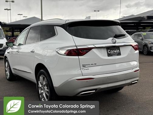 2024 Buick Enclave Essence AWD