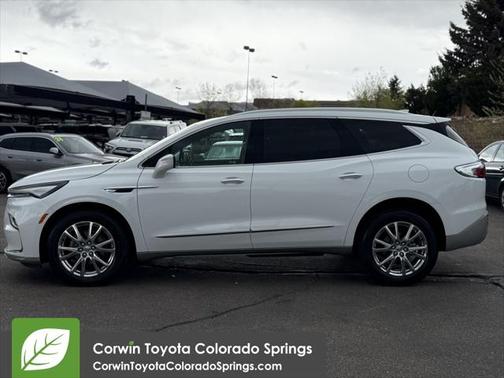 2024 Buick Enclave Essence AWD