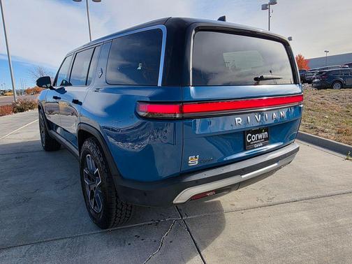 2023 Rivian R1S Launch Edition