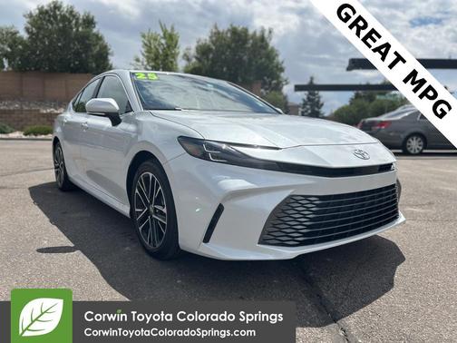 2025 Toyota Camry XLE