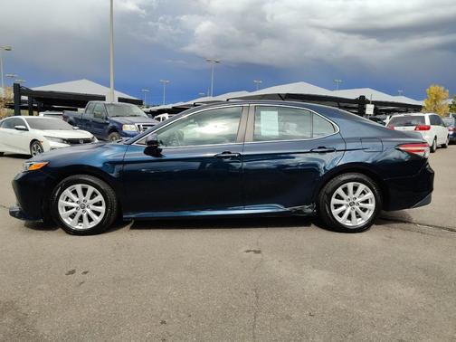 2018 Toyota Camry LE