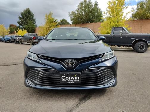 2018 Toyota Camry LE