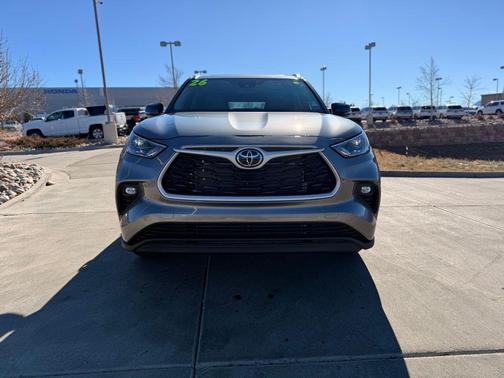 2026 Toyota Highlander XLE