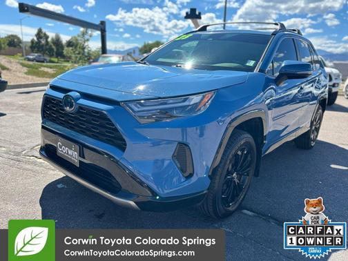 2023 Toyota RAV4 Hybrid SE