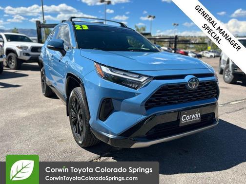 2023 Toyota RAV4 Hybrid SE