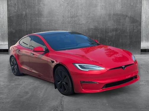 2021 Tesla Model S Plaid