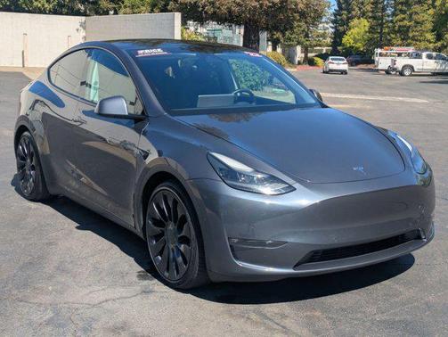 2022 Tesla Model Y Performance Dual Motor All-Wheel Drive