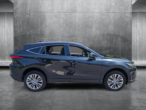 2021 Toyota Venza XLE