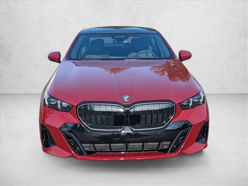 2026 BMW 550e 550e xDrive