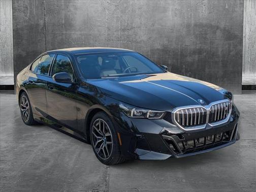 2025 BMW i5 xDrive40
