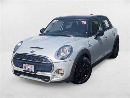 2018 MINI Hardtop Cooper S