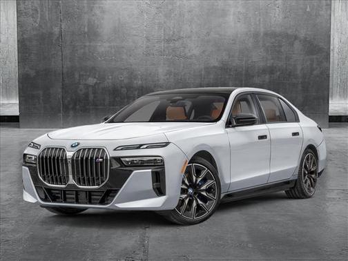 2025 BMW i7 M70