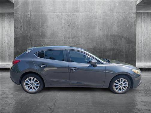 2016 Mazda Mazda3 i Touring