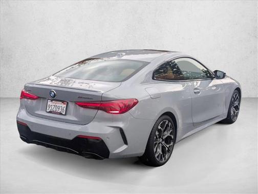 2025 BMW M440 i xDrive