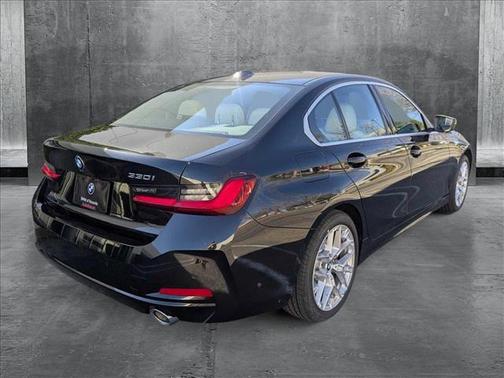 2025 BMW 330 i