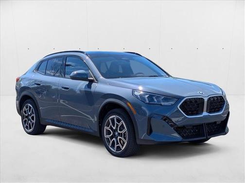 2025 BMW X2 xDrive28i