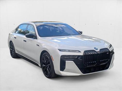 2026 BMW i7 M70