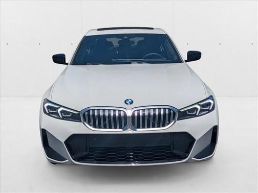 2025 BMW 330 i xDrive
