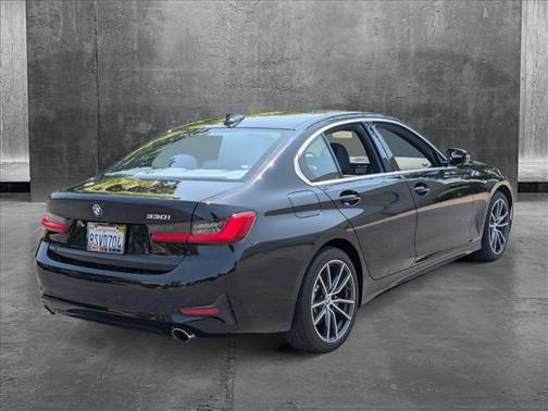 2020 BMW 330 330i