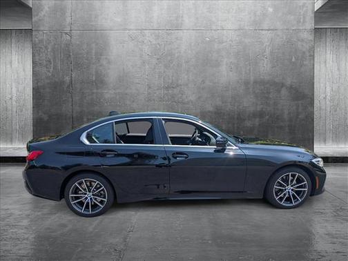 2020 BMW 330 330i