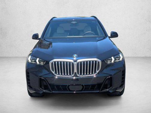 Carbon Black Metallic 2026 BMW X5 xDrive40i