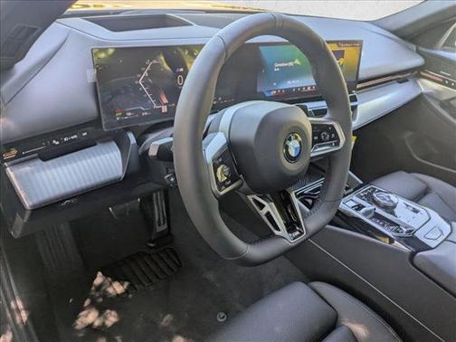 2026 BMW 530 i xDrive