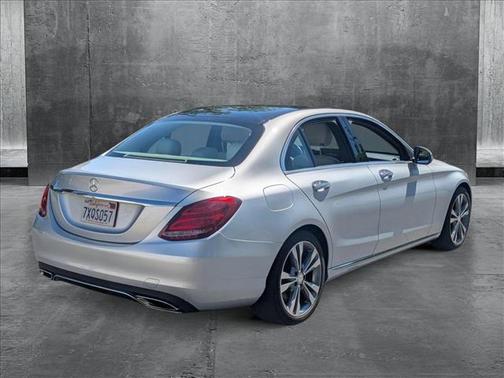 2017 Mercedes-Benz C-Class Luxury