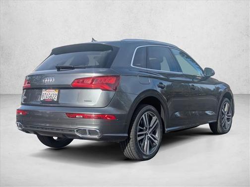 2020 Audi Q5 Premium Plus 55 TFSI e quattro S tronic