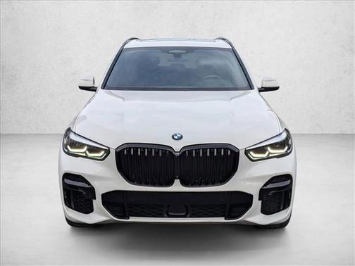 2022 BMW X5 M50i