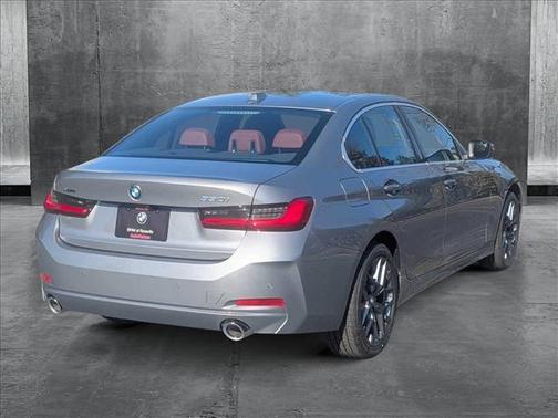 2025 BMW 330 i xDrive