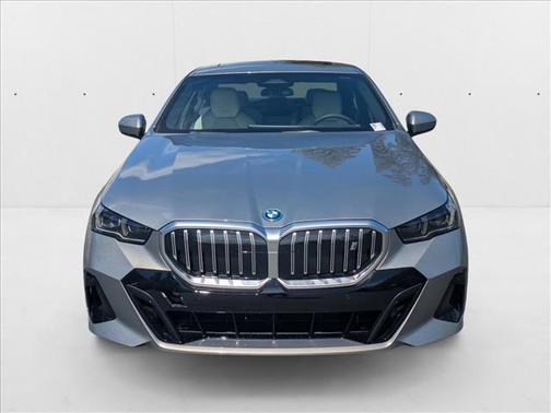 2026 BMW i5 eDrive40