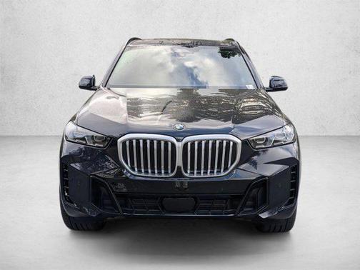 Carbon Black Metallic 2026 BMW X5 sDrive40i
