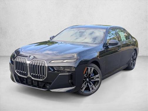 2026 BMW 750e i xDrive