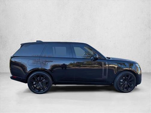 2023 Land Rover Range Rover P400 SE
