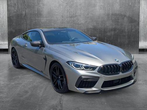 2022 BMW M8 Competition
